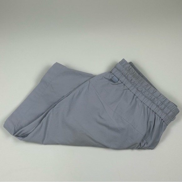 Lululemon Men’s SZ M Baby Blue Bowline Athletic Stretch Drawstring Shorts - Picture 1 of 9